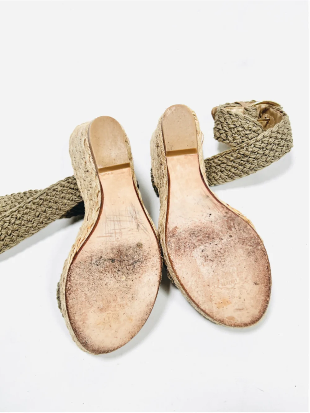 Stuart Weitzman Womans Wedge Sandals Size 6.5 Beige Brown Woven Resort
